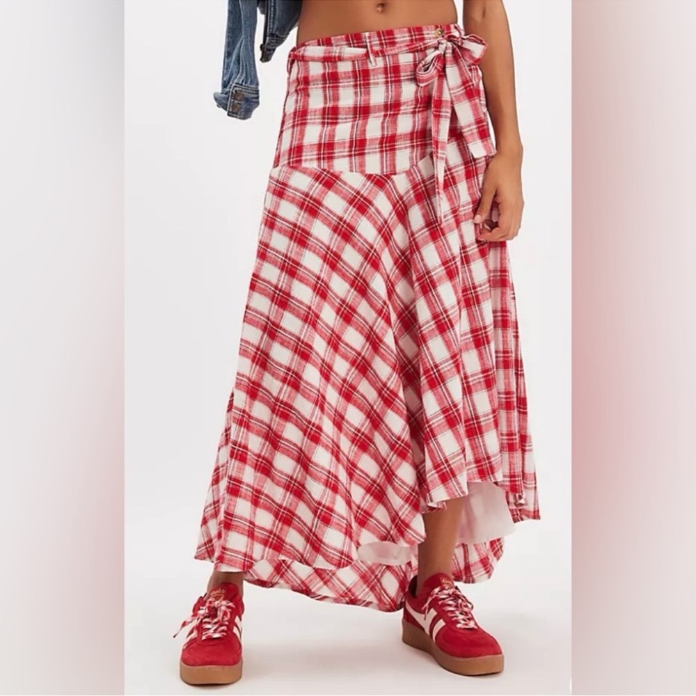 Free People After you set. NWT.
Red plaid -2 piece set - Picture 6 of 8